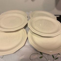 6 White Heavy Duty Dinner Plates