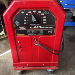AC-225 Lincoln welder 