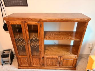 Beautiful Wooden Antique Bookshelf