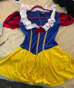 Women’s Vintage Snow White Costume. Size Small