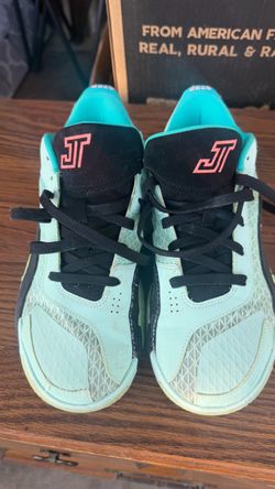 Air Jordan Tatum 2 Vortex size 6.5  men’s  or 8 women’s