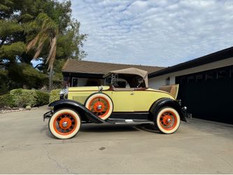 1931 Ford Model A DeLuxe Roadster with Rumble Seat