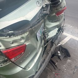 Selling whole car 550 or the parts