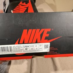 AIR JORDAN 1 USA EURO UK cm RETRO HIGH OG 555088 611 BORDEAUXNETALLIC SILVER-WHITE 65 39 245 BORDEAUX/ARGENT 