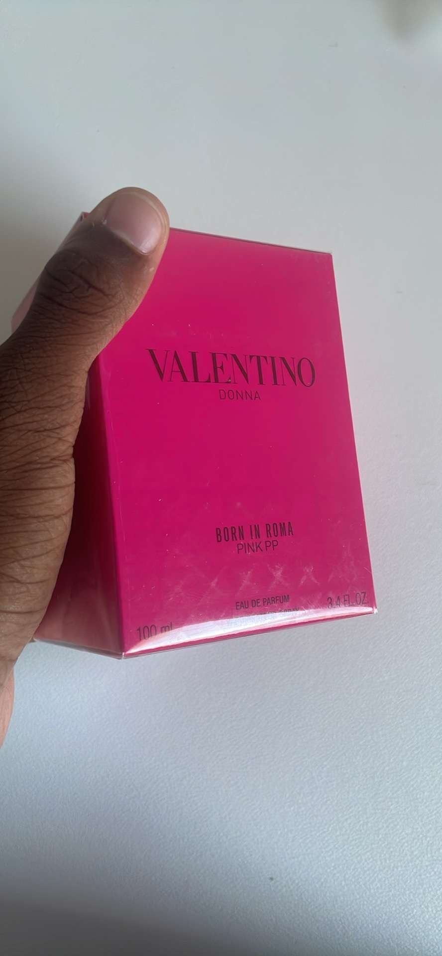 Valentino Donna Born In Roma*OPEN TO OFFERS*