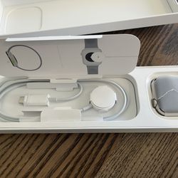 Apple Watch SE (Gen 2) 44mm M/L 