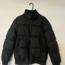 Zara Puffer Jacket (Large)