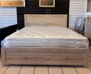 California king bed with frame/mattress/ and plus 2 twin box springs