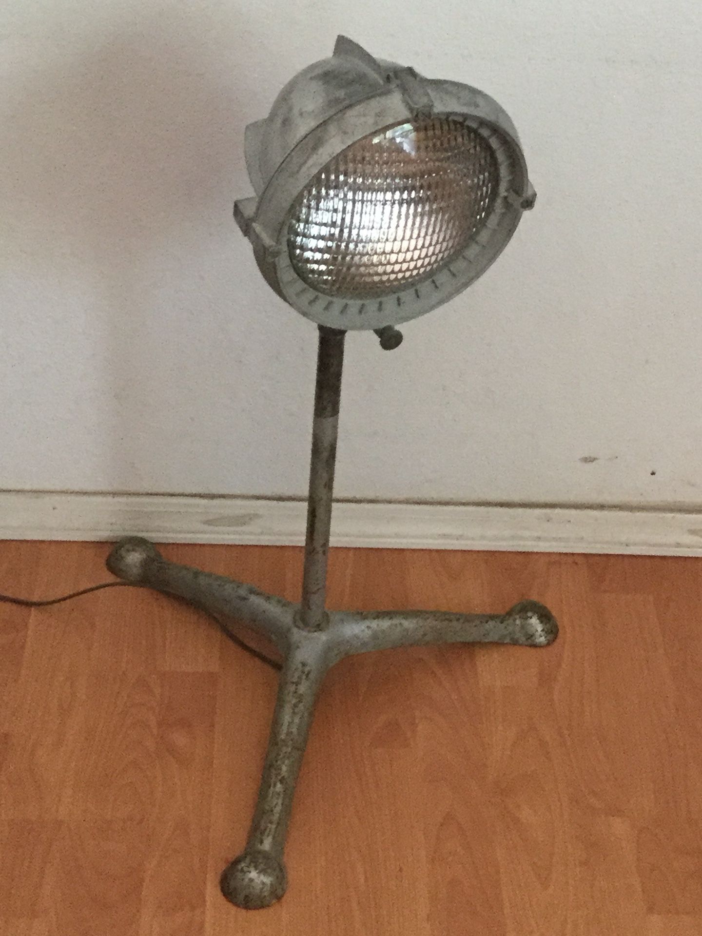 Vintage Shalda Industrial Work Light Steampuk / Vintage Farm WORKS