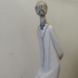 Lladro  Doctor with stethoscope 1980s Figurine 