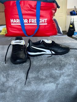 PUMA KING TOP TT BLACK  turf Size 7 1/2 no box