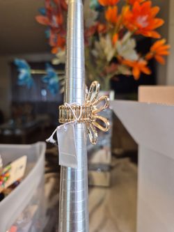 Gold Tone Flower Ring
