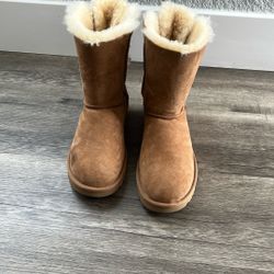 Uggs Size  9
