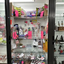 Monster high Doll Starting At $5.99 And up Located.  Case#154-154 In case #153 Located At 28th Drive And Cactus 