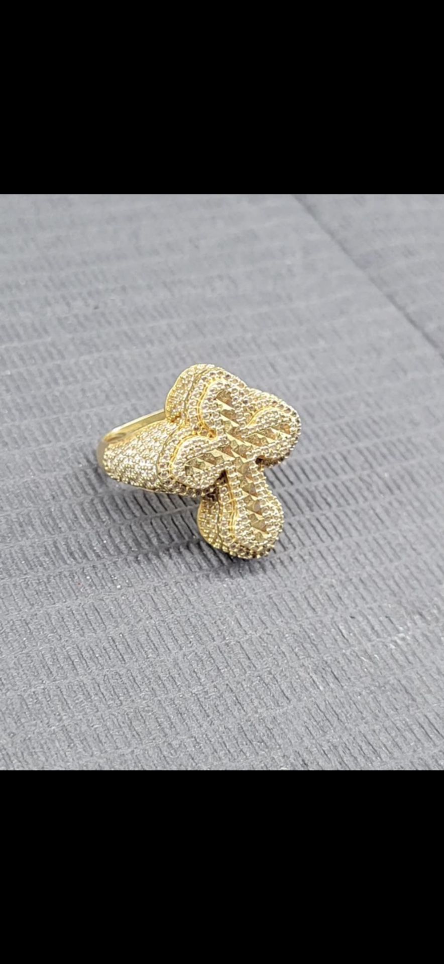 10k Gold Diamond Ring 