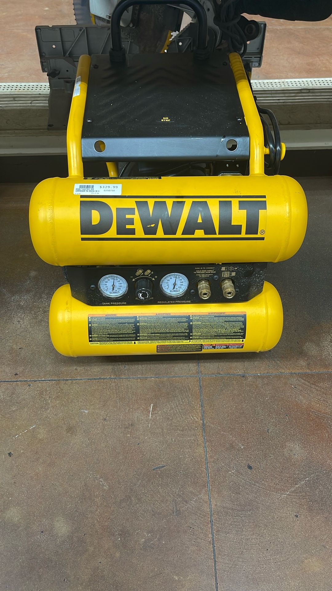 Dewalt D55154 Air Compressor