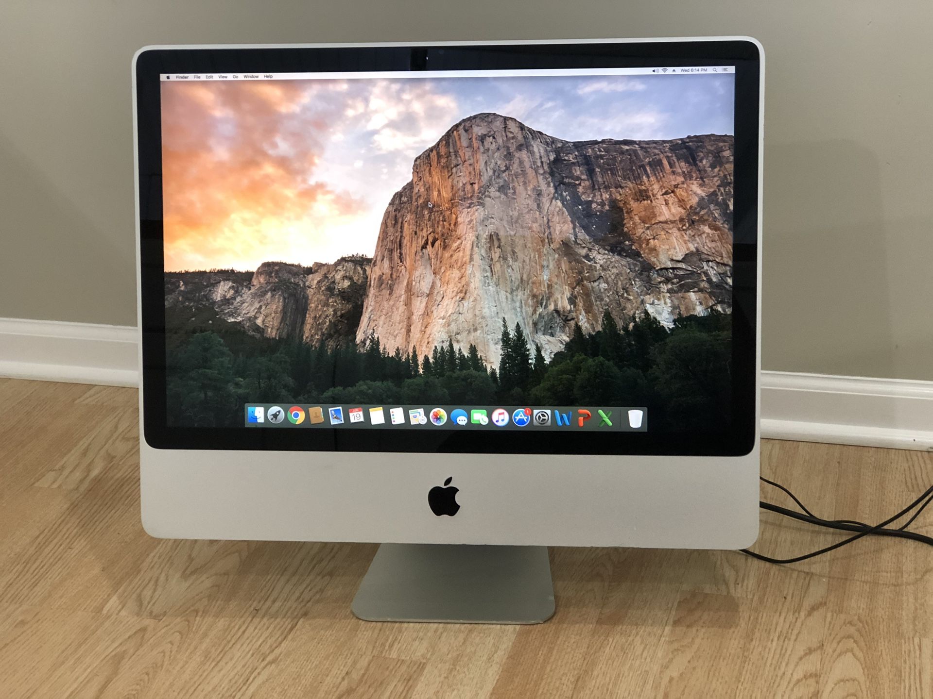 Apple IMac 24” 2009 Dual Core 4GB 640GB