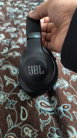 jbl e55bt: bluetooth headphone
