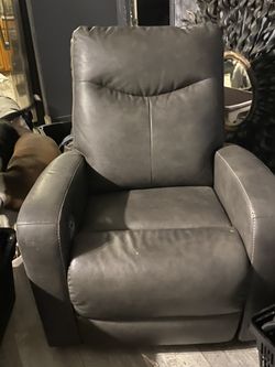 Reclining Chair Ryversans Quarry Power Recliner W/ Adjustable Headrest  From Ashley’s Furniture 