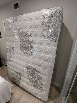 Queen Matress