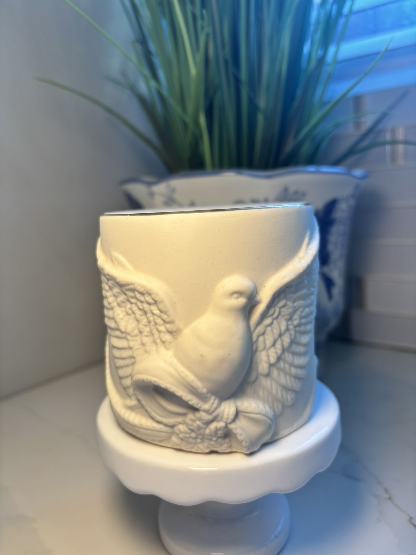 Lenox Radiant Light Dove Votive Candle Holder Ivory Porcelain Gold Trim Collectible
