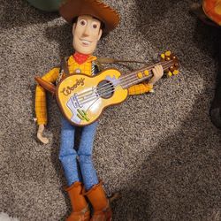 Toy Story 2 Strummin' Singin' Woody Cowboy Doll With Guitar 16”