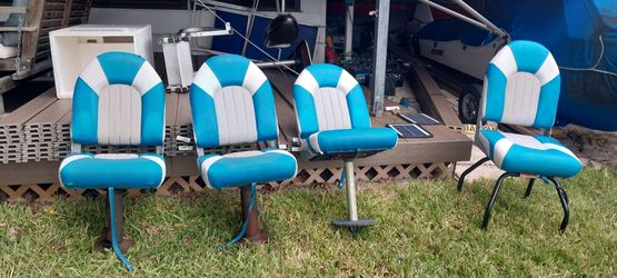 Boat seats