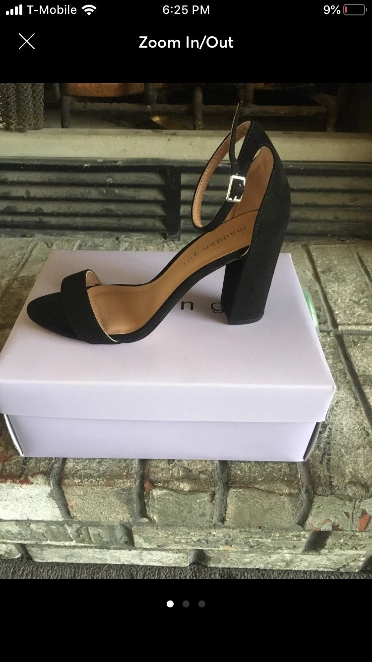 Steve Madden sandals size 7