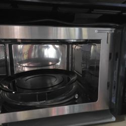 Sunbeam Trailer Microwave (Free)