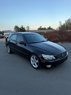 2002 Lexus is300