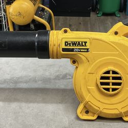 Dewalt 20V Max Cordless Compact Jobsite 135MPH Compact Blower