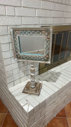 Mirror Jewelry Holder