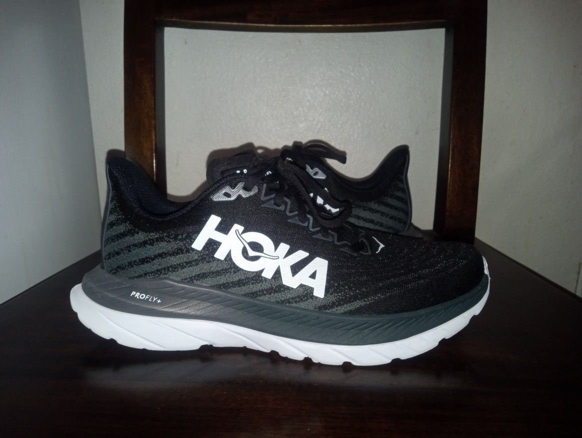 Hoka Size 8 Women $50
