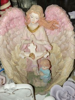 Angel Guardian Figurine with Children Resin Statue