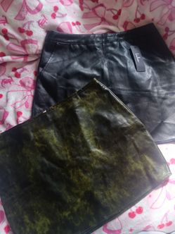 Women skirts