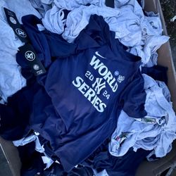 1 Pallet of NY Yankees Apparel (NWT)