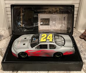 Jeff Gordon 1/24 Owners Elite 2007 Track Test Car