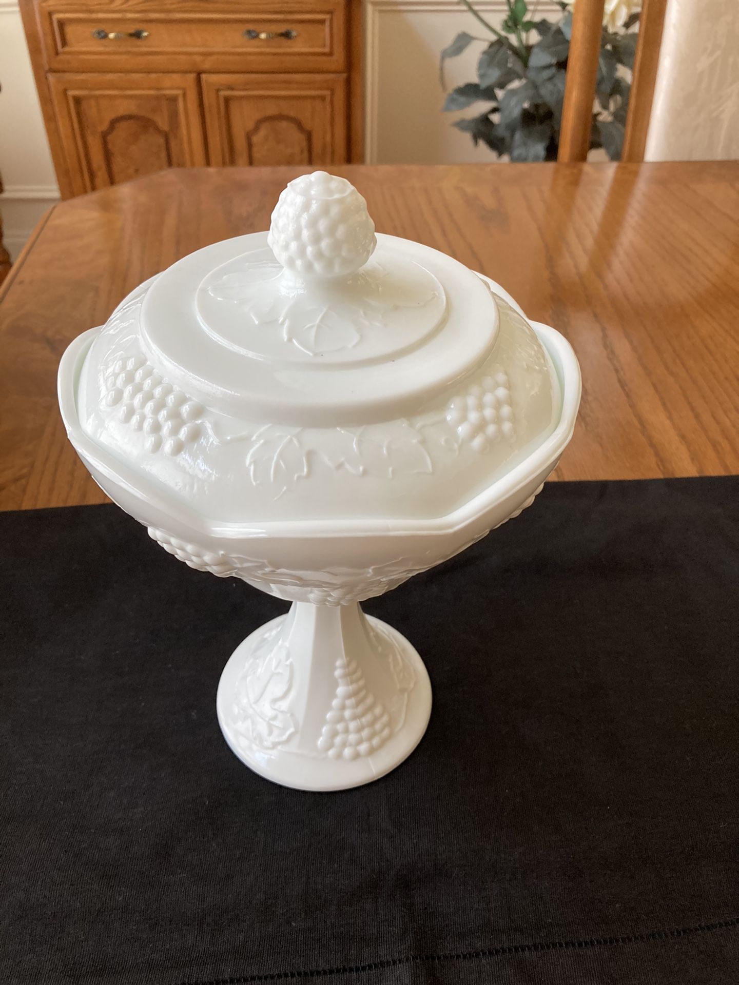 Vintage Milk Glass Pedestal Candy dish w/lid