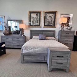 Grey 4 Piece Bedroom Set In Grey No Boxspring Required