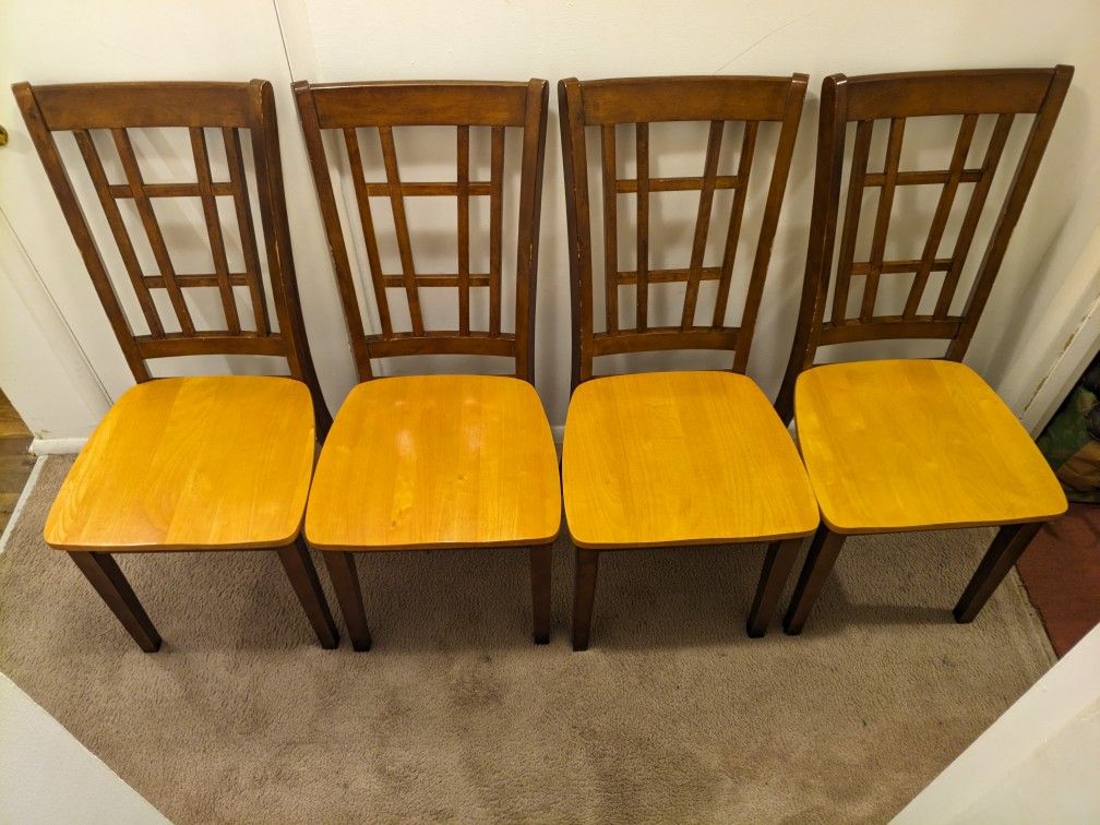 Solid wood kitchen / dining chairs x4