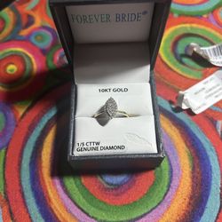 1/5 CTTW 10 KT Gold Wedding Ring 
