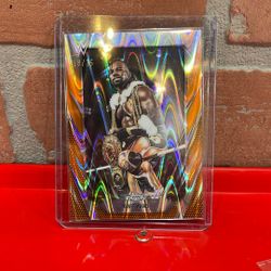 Xavier Woods /25 Topps Chrome Orange Wave