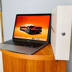 APPLE MACBOOK AIR M1 8GB 500GB LIKE NEW IN BOX