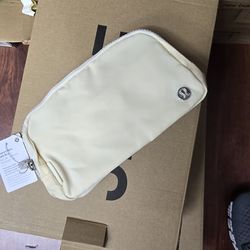 Vanilla white Lululemon L1 $15