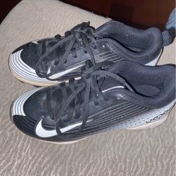Used Y 1.5 Nike Vapor Baseball Cleats