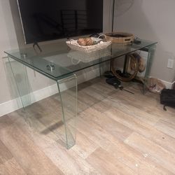 GLASS TABLE