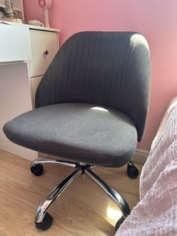 Vanity Chair