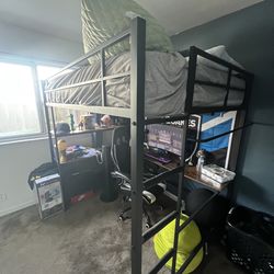 Full size loft bed