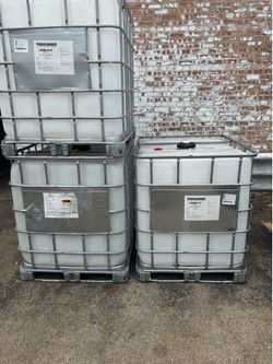 Plasti Tote IBT 275 gal