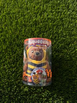 Squeeezy Bee Bear Squishy